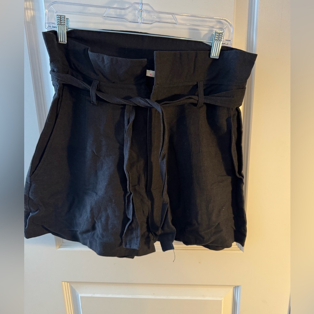 Black linen shorts with high waist